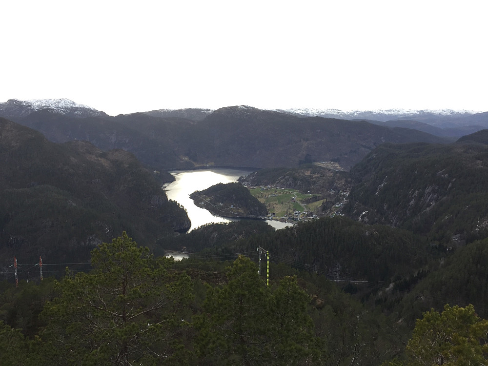 Utsikt fra Storenipa mot Stamnes og Osterøy