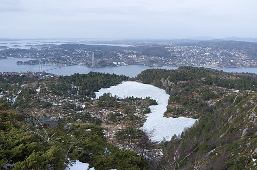 Utsikt mot Askøy i nord.