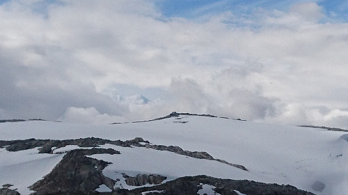 Holmaskjer kan skimtes 2,5 km lenger oppe.. 