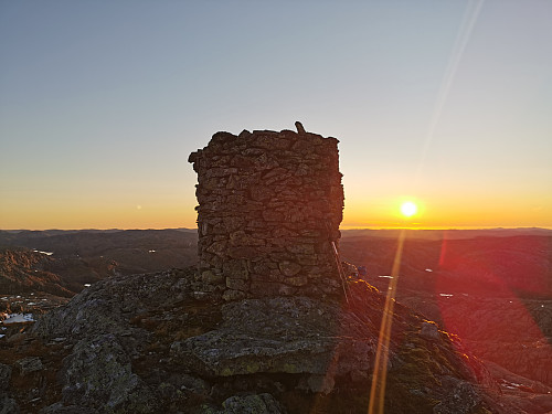 Solnedgang over Eldhusfjellet; 1206 moh.