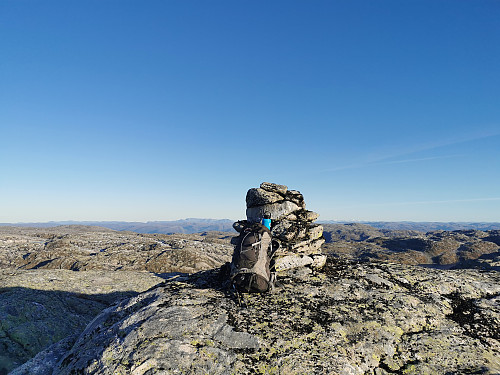 Topp punktet på S av Norddalsvatnet, 1247 moh.