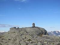 Passere nordtoppen på Nordra Skjenafjell (1397 moh).