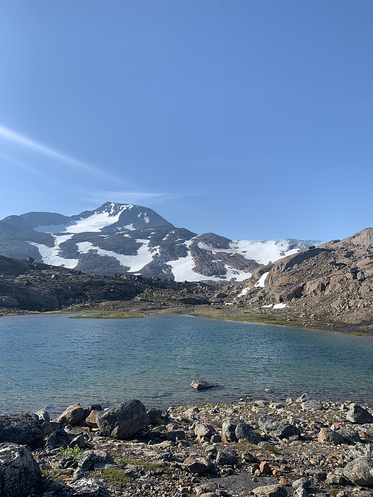 The lake where we should have followed the path to the right