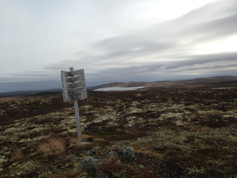 Storhaugen, Mossfjellet bak