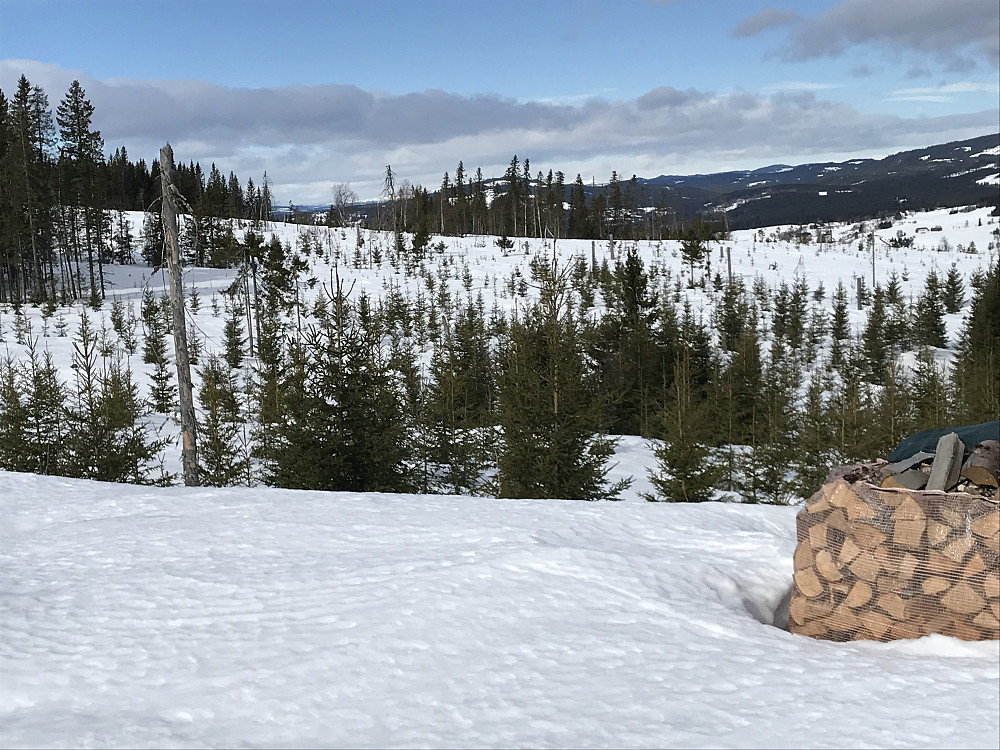 Nordvestover mot Snertingdal 
