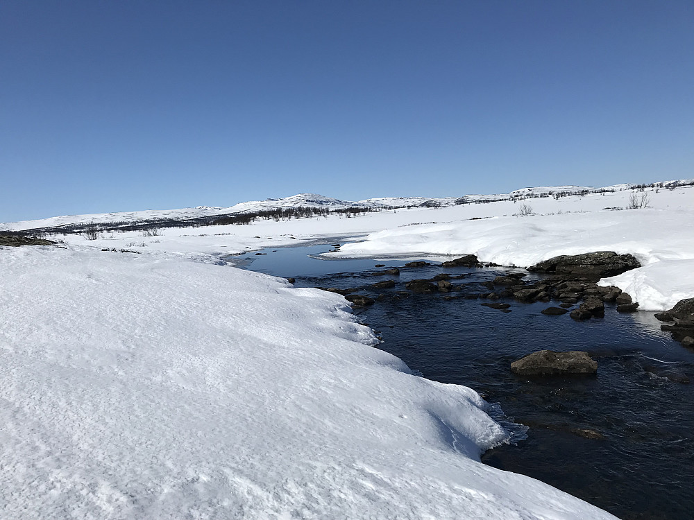 Revåa passeres på bru