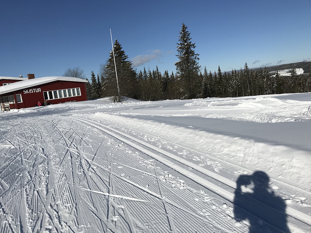 Skistua