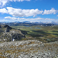 Kjempeutsikt mot Blåhø, Svarthetta osv.