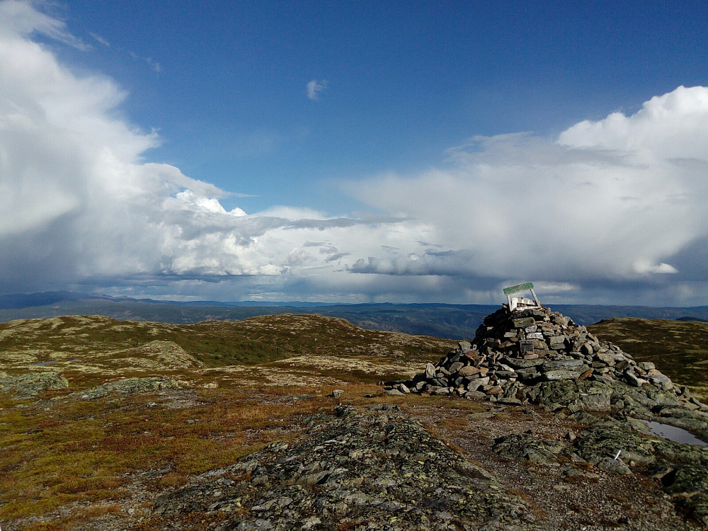 Østover mot spåtind, lillehammer, gjøvik