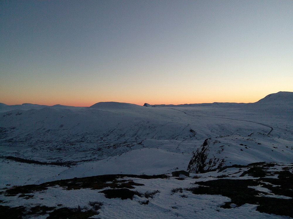Sør-sørvest, Bitihorn midt i bildet