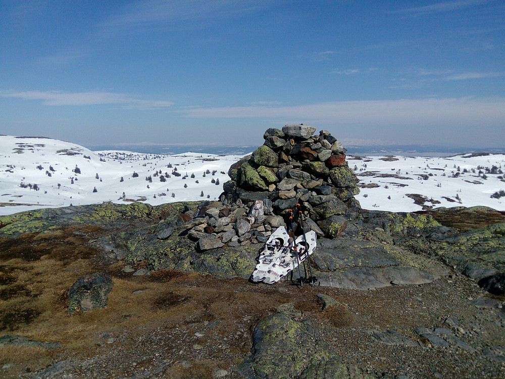 På Storstølknatten, nordøstover