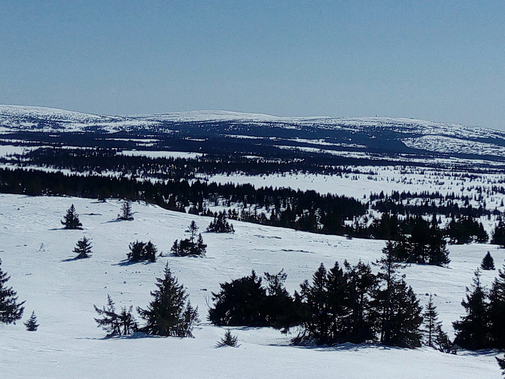 Hafjelltoppen til høyre