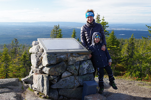 Julia og Daniel på Tjuvåskampen