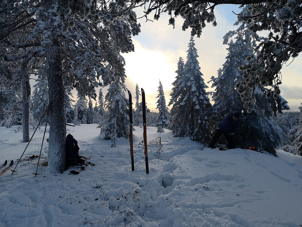 Det ble en kvil på toppen av Kvilåsen. Vi bestemte oss for at vi skulle droppe de fire andre toppene som vi hadde planlagt