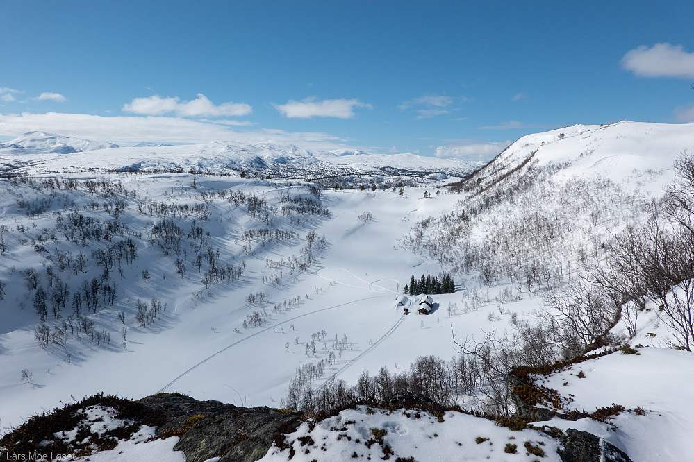 God utsikt ned til Mjuksætra fra Bærteberget.

