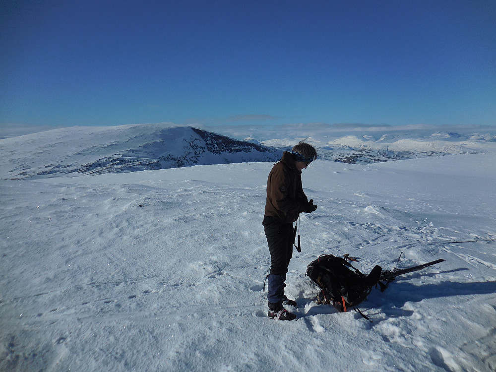 Fra toppen av Nordøst på Storbreen mot Digerkampen