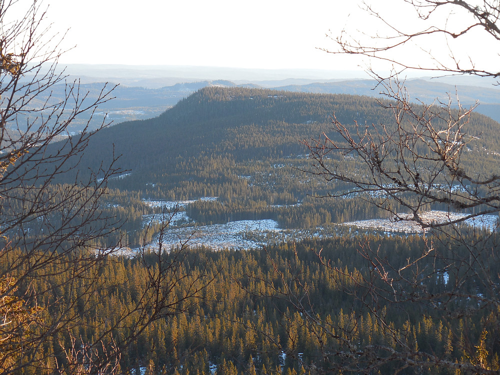 Nordliskampen sett fra Bjørnåsen.