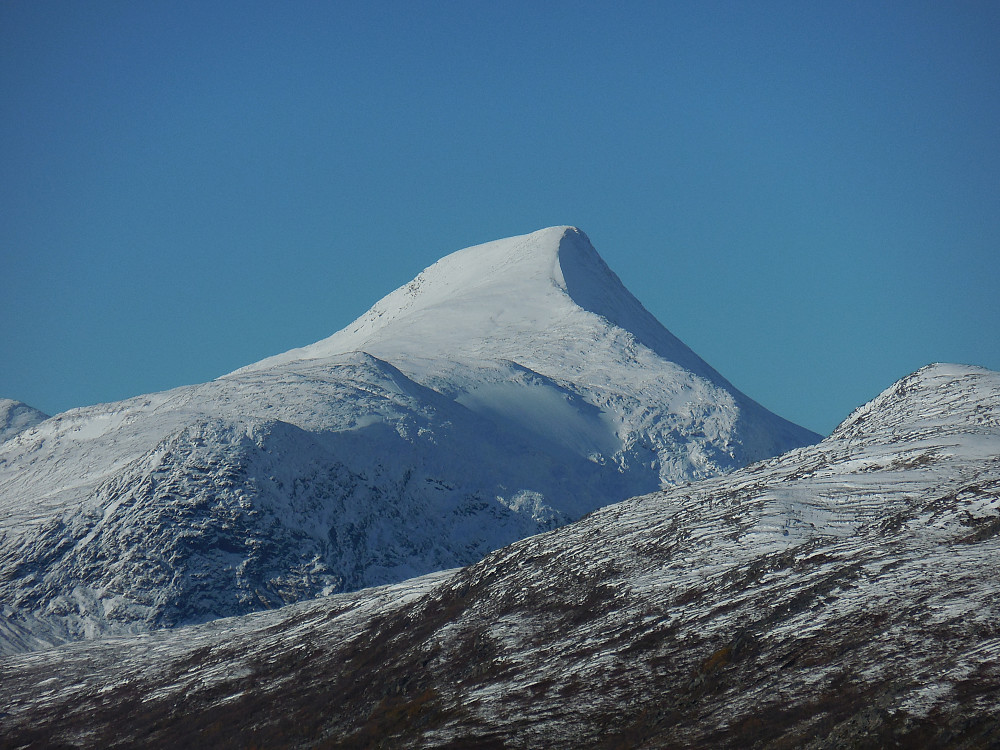 Pyttegga, høyest i Møre og Romsdal, 1999 moh.