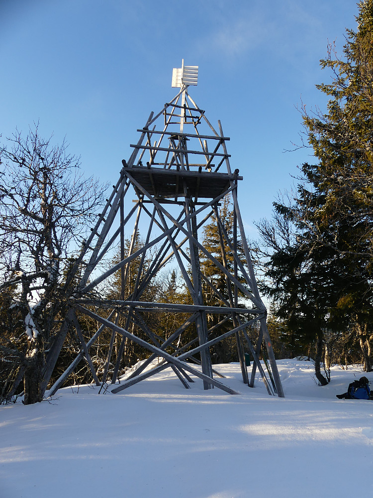 Tårnet på Haustsæterfjellet, 906 moh.