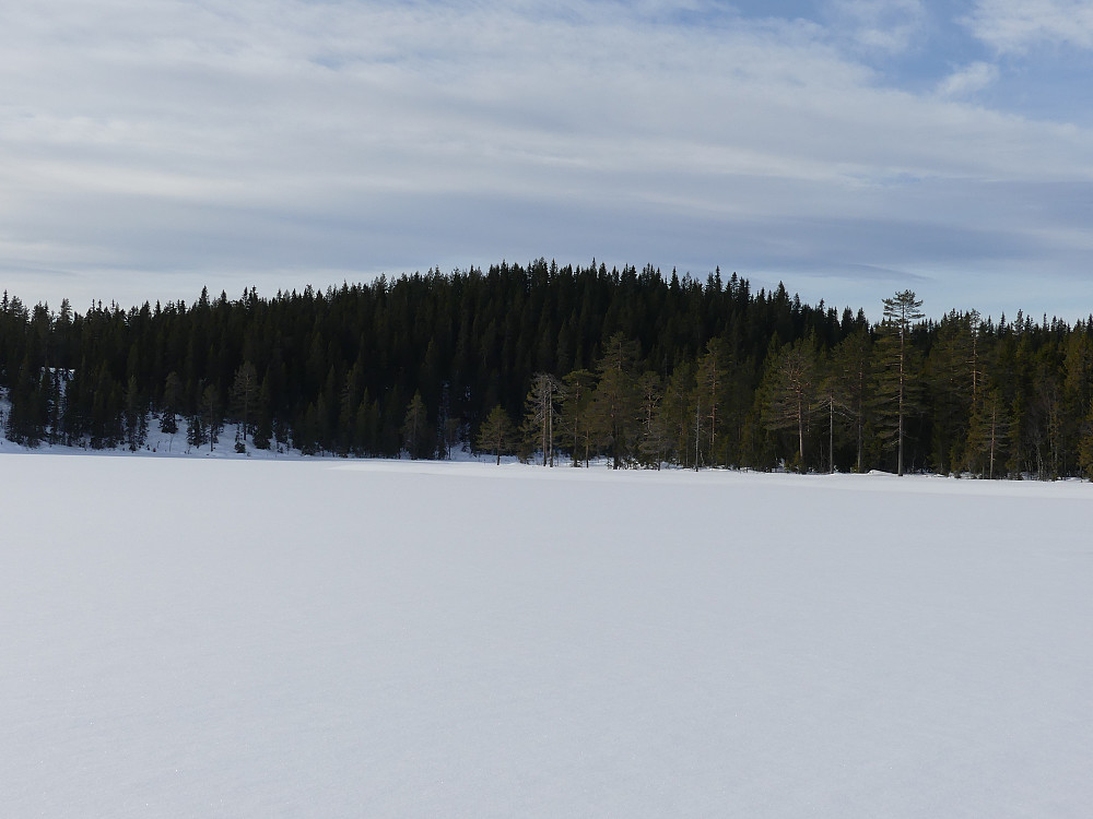 Svarttjennet med Svarttjennsåsen.