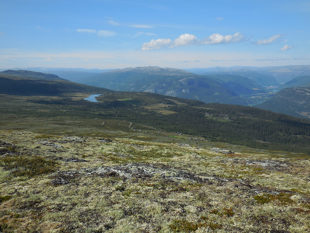 Mot Sjodalen og Gudbrandsdalen.
