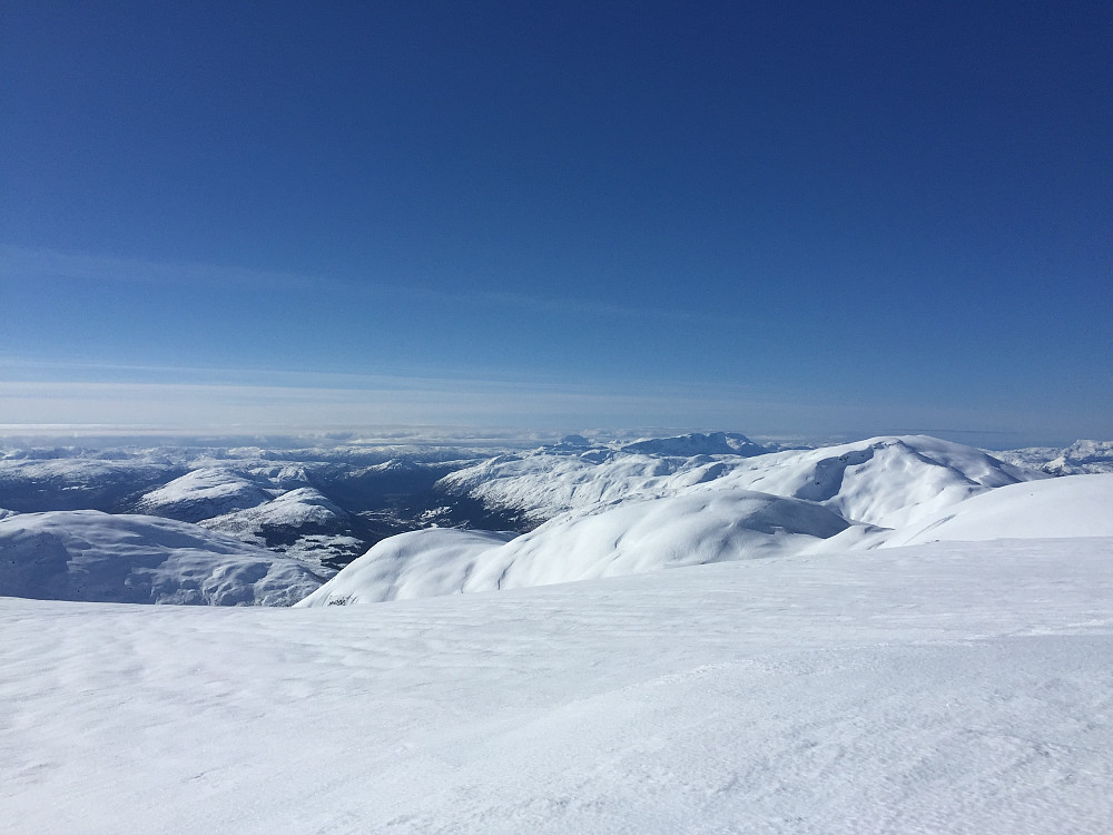 Sandfjellet med Blægja i bakgrunnen.