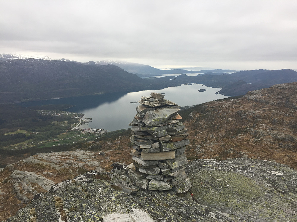 Knollane mot Eikefjorden