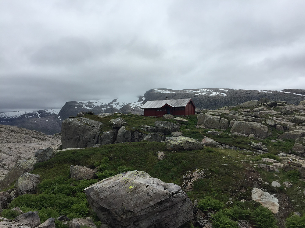 Blåbrebu med Saga og Plogen i bakgrunnen
