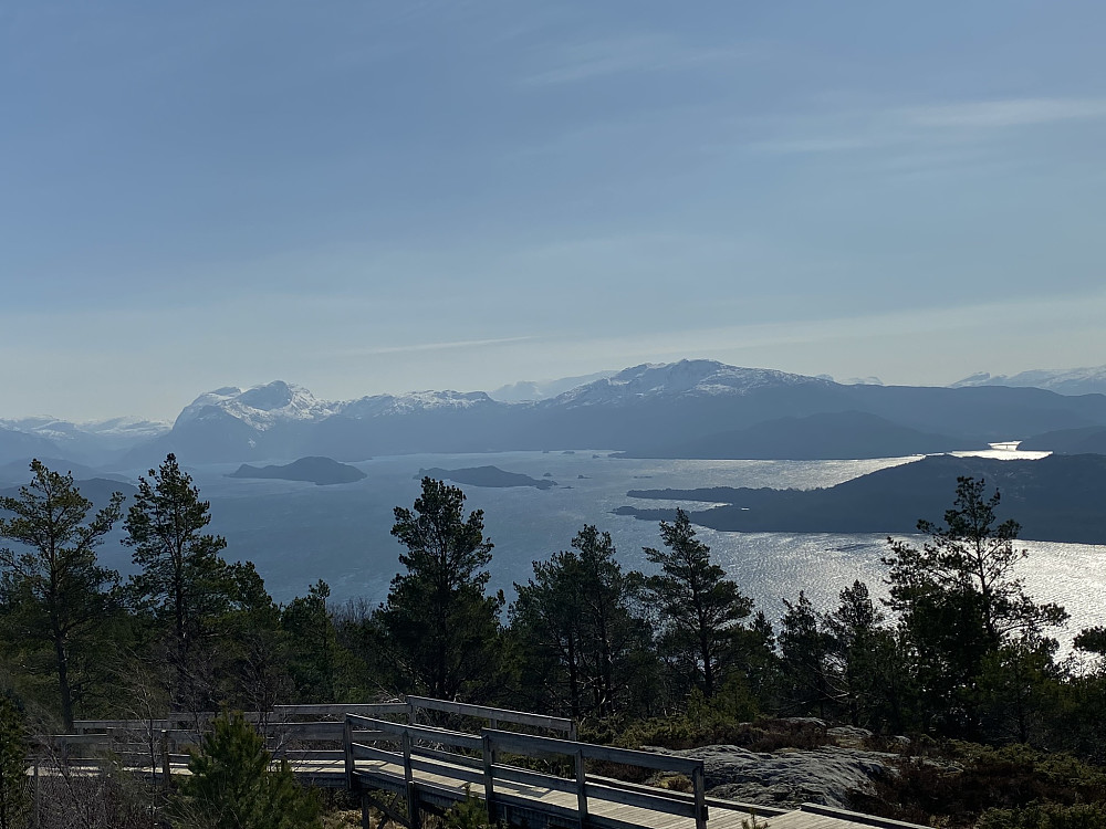 Høydalsnipa/Håsteinen og Skålefjellet