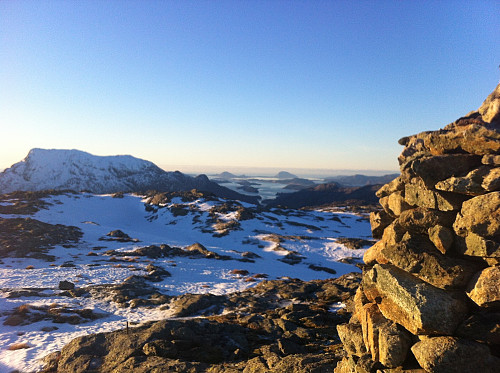 Fra Steindalsfjellet mot Håsteinen og Florø