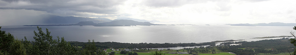 Utsikt sørover fra Skaranipa