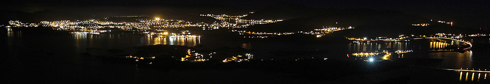 Utsikt mot Nerlandsøya, Bergsøya, Leinøya mm.
