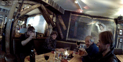Feiring på Kroa i Longyearbyen