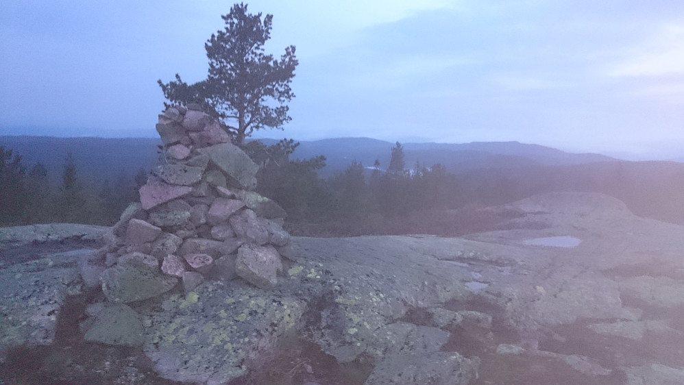 Vestfjellet i gryningen