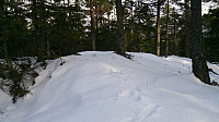 Våttåsen med 20-30 cm snø i mars.