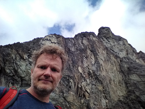 Image #14: Aproaching the summit of Mount Kongen.