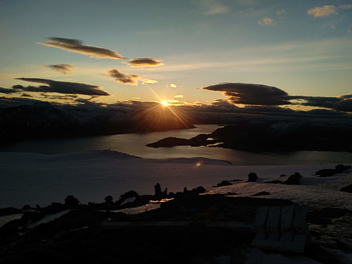 View from the top of Mount Sulafjellet towards the south. The sun is setting quite early in this part of Norway (62° 25") during winter.