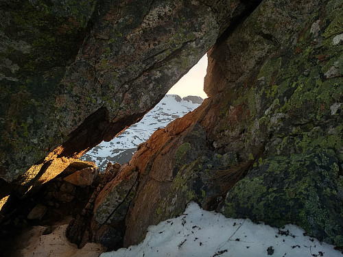 #14: I came across this window in the north ridge of Mount Melen, through which you may capture a picture of Mount Blåskjerdingen (1069 m.a.m.s.l.).