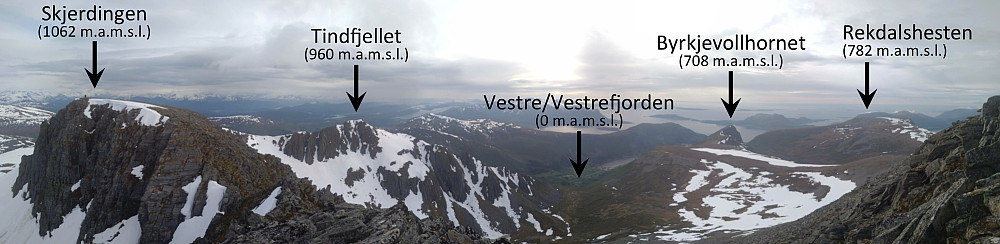 #21: Panorama from the north peak of Mount Blåskjerdingen.