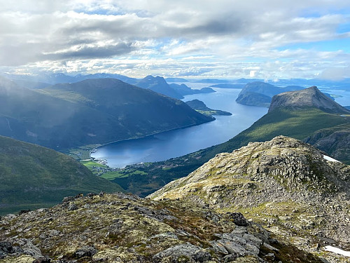 Image #30: A view towards the fjord called Innfjorden. The mountain to the right is called Karihaugen [i.e. “Kari’s Mound” – Kari being a quite common female Norwegian name]. The name of the mountain beyond it is Grisetskolten.