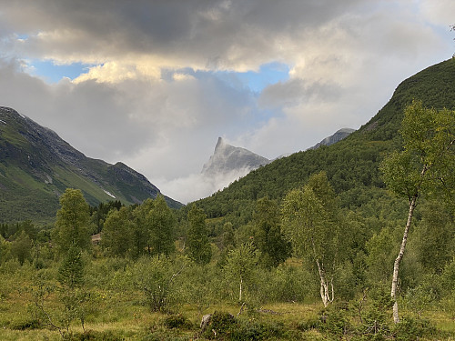 Image #25: Looking back towards Mount Honndalsrokken after our descent from Mount Trollaksla.