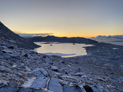 Image #10: Lake Alnesvatnet [254 m.a.m.s.l.] in the twillight on January 2nd.