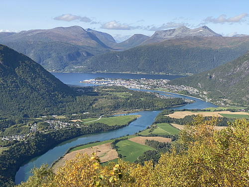 Image #2: Once you're above the forrest, you get a spectacular view towards the town of Åndalsnes.
