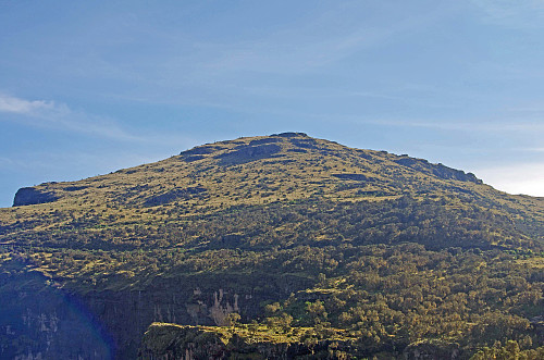 Image #3: The Meche Awoknesh as seen from the edge of the plateau on which the Chennek camp site is located, just by the foot of the "Chennek View Point."