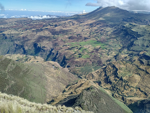 Image #12: Veiw from the Meche Awoknesh towards the area between Arkwasiye and Amiwalka. Mount Silki is seen in the upper right corner of the picture.