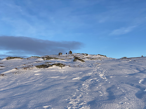 Image #5: The summit of Mount Gryta [1032 m.a.m.s.l.]. A large cairn has been built on top of this mountain.