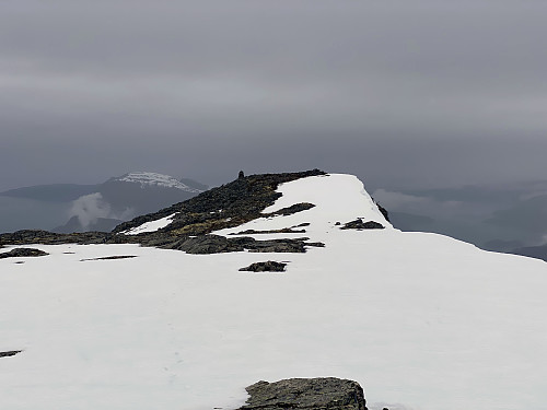 Image #9: View of the cairn that has been built on Mount Grisetskolten.