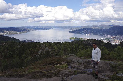 Image #9: View from Mount Løvstakken towards the fjord with the northern shipping lane into the harbor of Bergen.