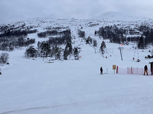 Image #1: This ski tour started out at Horningdal Skiing Centre, where we followed the leftmost downhill trail for the first part of our ascent.