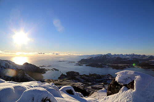Utsikt mot sør/sørvest fra Guratinden.